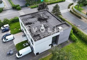 Locaux d'activité à louer Les Ulis - Proche RER et autoroutes