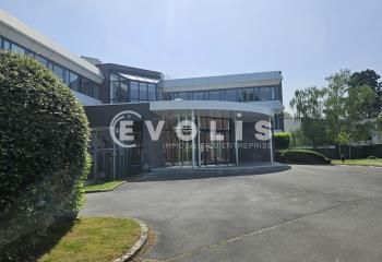 Location bureaux Les Ulis - Proche RER B et C, bus, autoroute
