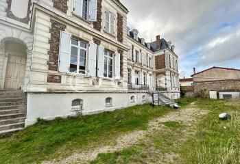 Location bureaux Corbeil-Essonnes - Proche RER D, bus et autoroutes