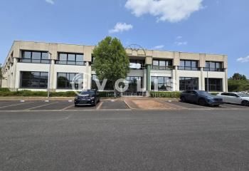 Local d'activité à louer Villejust - Proximité A10, N118, N104