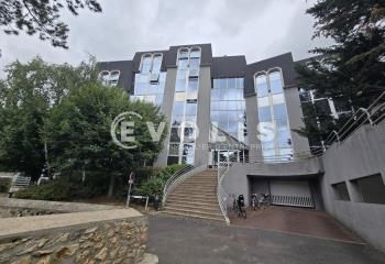 Vente bureaux Orsay - Proche RER et Bus