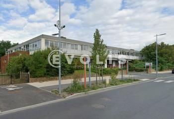 Location bureaux Igny - Proche transports et axes routiers