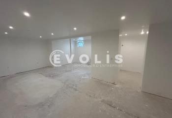 Bureaux à louer Corbeil-Essonnes - Proche RER D, bus et axes routiers