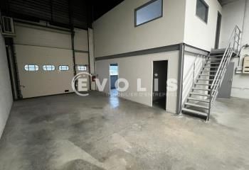 Location local d'activité Lisses - Accès direct A6 et transports en commun