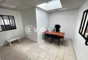 Location bureaux Crosne - Proche RER D et A6