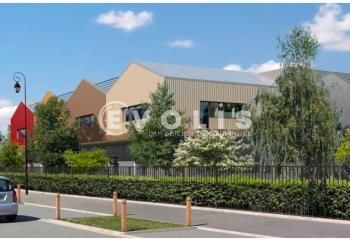 Locaux d'activité à vendre Montgeron - Toiture solaire et accès PL