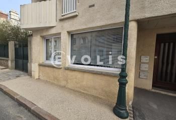 Location local commercial Vert-le-Grand - Proche RER