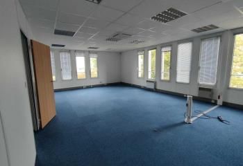 Location bureaux Bordeaux Lac - Proche rocade, tram et bus