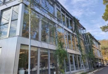 Location bureaux Eysines - Proche rocade et bus ligne 38