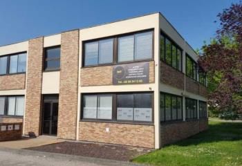 Location bureaux Mérignac - ZI du Phare, proche Tram et autoroute