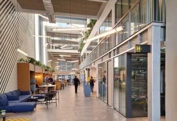 Bureaux privatifs dans un espace de coworking - Bègles - Tram A