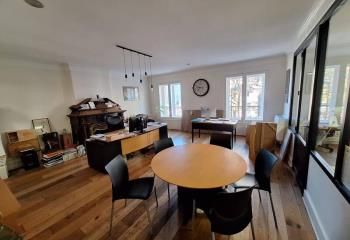 Location bureaux Bordeaux Triangle d'Or - Proche bus et tram