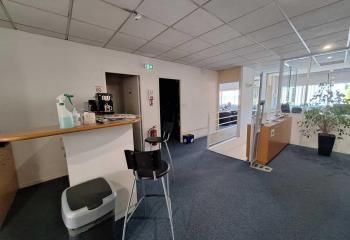 Location bureaux Bordeaux - Proche avenue de la République, bus