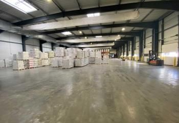 Entrepôt récent à louer Laruscade - Proximité N10