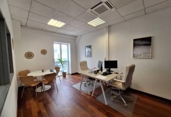 Location bureaux Bordeaux Chartrons - Proche Tram B et Gare Saint Jean