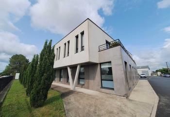 Location bureaux Mérignac - Zone du Phare - Proche bus