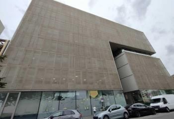 Location bureaux Bordeaux - Gare Saint Jean et tram