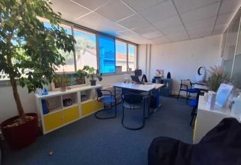 Location bureaux Bordeaux - Proche Parc Rivière, Tram et bus