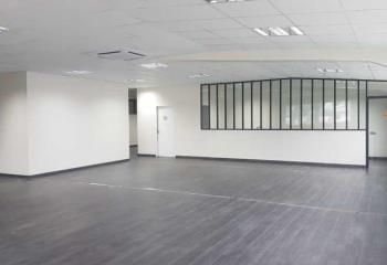 Local d'activité à louer Le Haillan - Proche rocade et axes passants