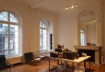 Location bureaux Bordeaux - Proche tram Quinconces et Jardin Public