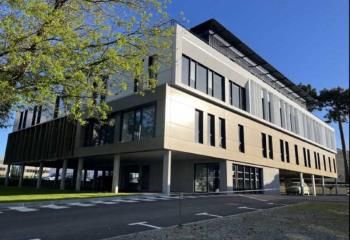Location bureaux Pessac - Proche Tram Hôpital Haut-Lévêque