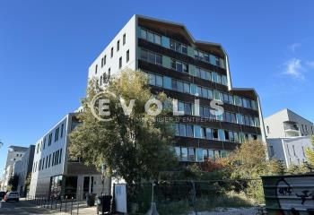 Location bureaux Bordeaux - Proche Garonne, Bassins à Flots et tramway