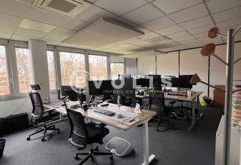 Location bureaux Bruges - Proche rocade et tram C