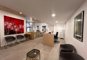 Vente bureau Bordeaux - Proche Tram Cité du Vin