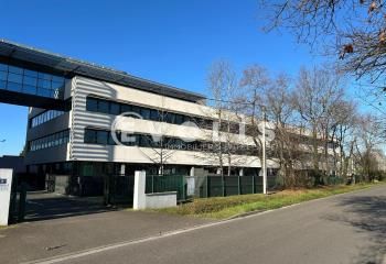 Location bureaux Gradignan - Proche ligne de bus 36