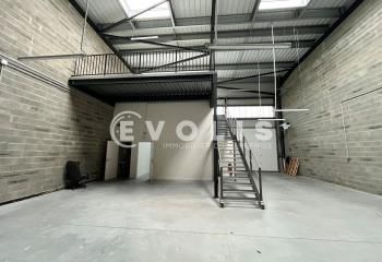 Local d'activité à louer Beychac-et-Caillau - Proximité RN89