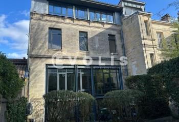 Location bureaux Bordeaux - Proximité tram et bus