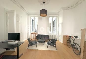 Location bureaux Bordeaux centre - Place des Grands Hommes
