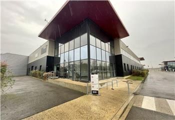 Locaux d'activité à louer La Courneuve - Carrefour A1 et A86