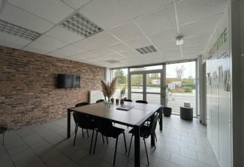 Bureaux à louer Pont-Audemer - Proche A13 en zone verdoyante