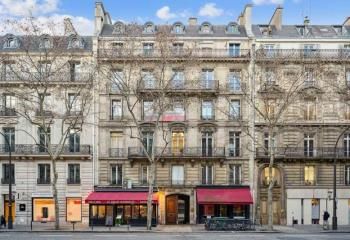 Location bureaux Paris 8 - Proximité gare Saint-Lazare et métro Miromesnil