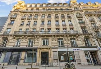 Location bureaux Paris 14 - Proche Métro Alesia, RER Denfert-Rochereau, Tram Porte d'Orléans