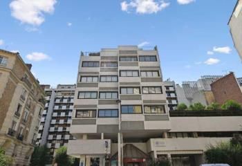 Bureaux à louer Paris 15 - Proche métro Boucicaut et Convention
