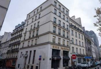 Bureaux opérés Paris 10 - Métro République - Bus 20