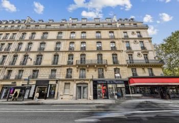 Bureaux à louer Paris 8 - Proche Gare Saint-Lazare et Métro Saint-Augustin