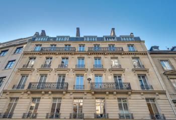 Bureaux à vendre Paris 8 - Proche Parc Monceau et Métro Étoile