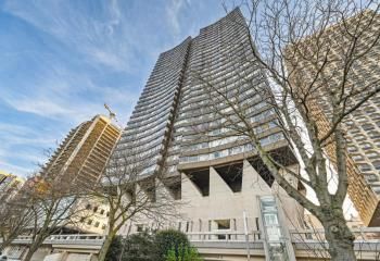 Bureaux rénovés Paris 15 - Métro Javel-André-Citroën - RER C