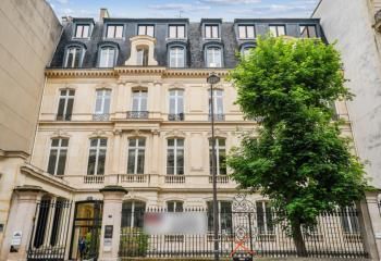 Location bureaux Paris 8 - Proche Place de l'Étoile, Métro et RER