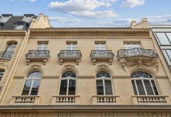 Location bureaux Paris 16 - Proche Métro Boissière et Iéna