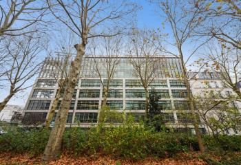 Location bureaux Paris 14 - Proche RER B et métro ligne 4 et 6