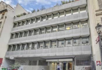 Bureaux rénovés Paris 9 Rue Cadet - Métros Le Peletier, Grands Boulevards et Notre-Dame-de-Lorette