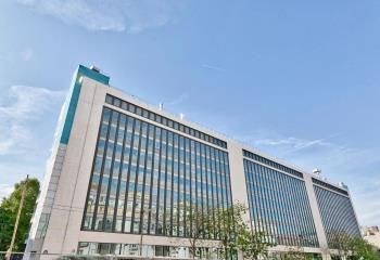 Location bureaux Paris 17 - T3b, RER C, bus et gare Pont Cardinet