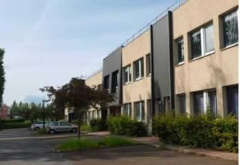 Cellules d'activités à louer Coignières - Proximité axes routiers