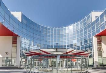 Location bureaux Massy - Proche RER B et C, TGV et axes routiers