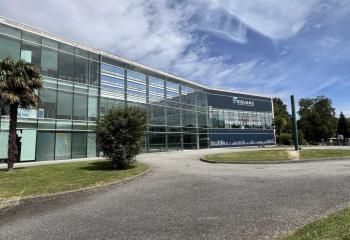 Bureaux à louer Guyancourt - Proche gare SQY et N12