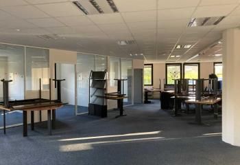 Location bureaux Saint-Aubin - Proche RER, bus et autoroutes